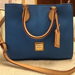 Dooney & Bourke Handbag